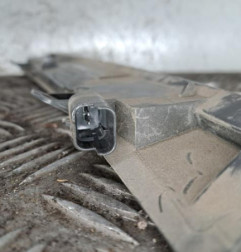 Feu arriere stop central PEUGEOT 3008 1 Photo n°3