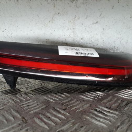 Feu arriere secondaire droit (feux) CITROEN C4 3 Photo n°1