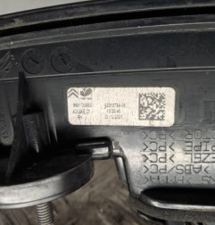 Feu arriere secondaire droit (feux) CITROEN C4 3 Photo n°3