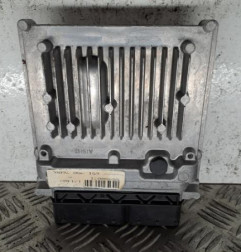 Calculateur moteur MERCEDES CLASSE B 246 Photo n°1