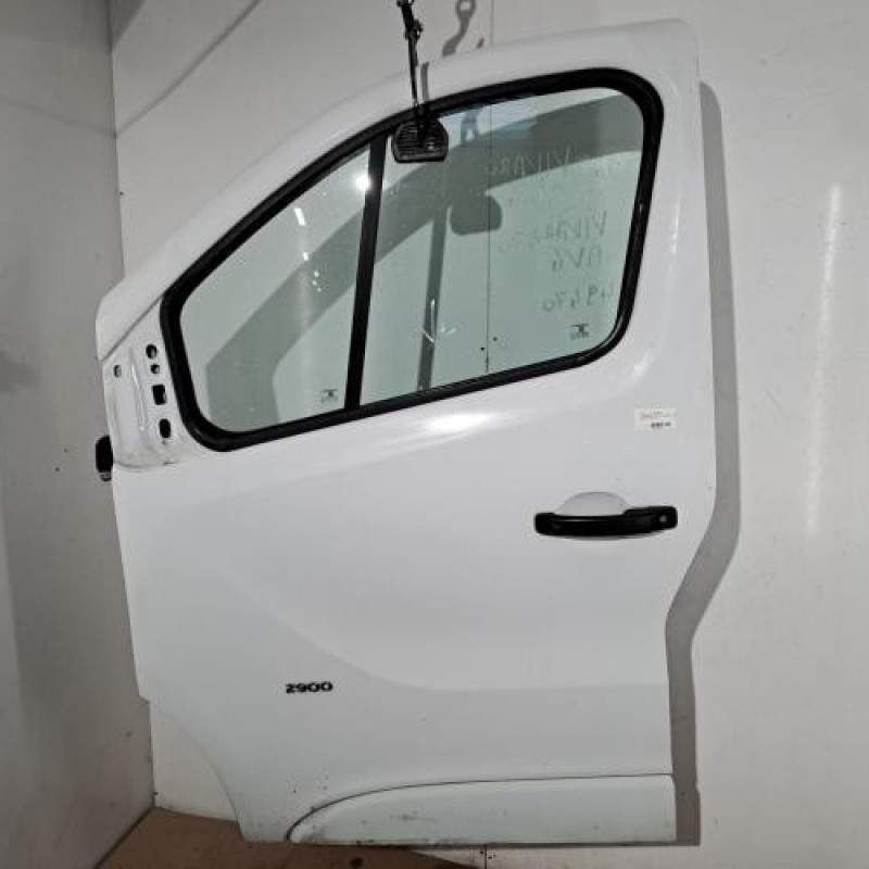Porte avant gauche OPEL VIVARO 2