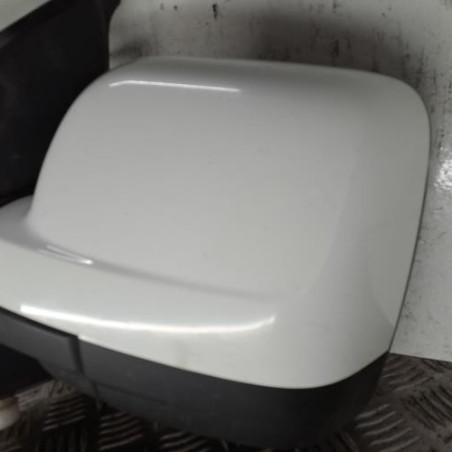 Retroviseur gauche OPEL VIVARO 2