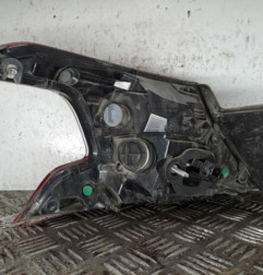 Feu arriere principal droit (feux) PEUGEOT 308 2 Photo n°3