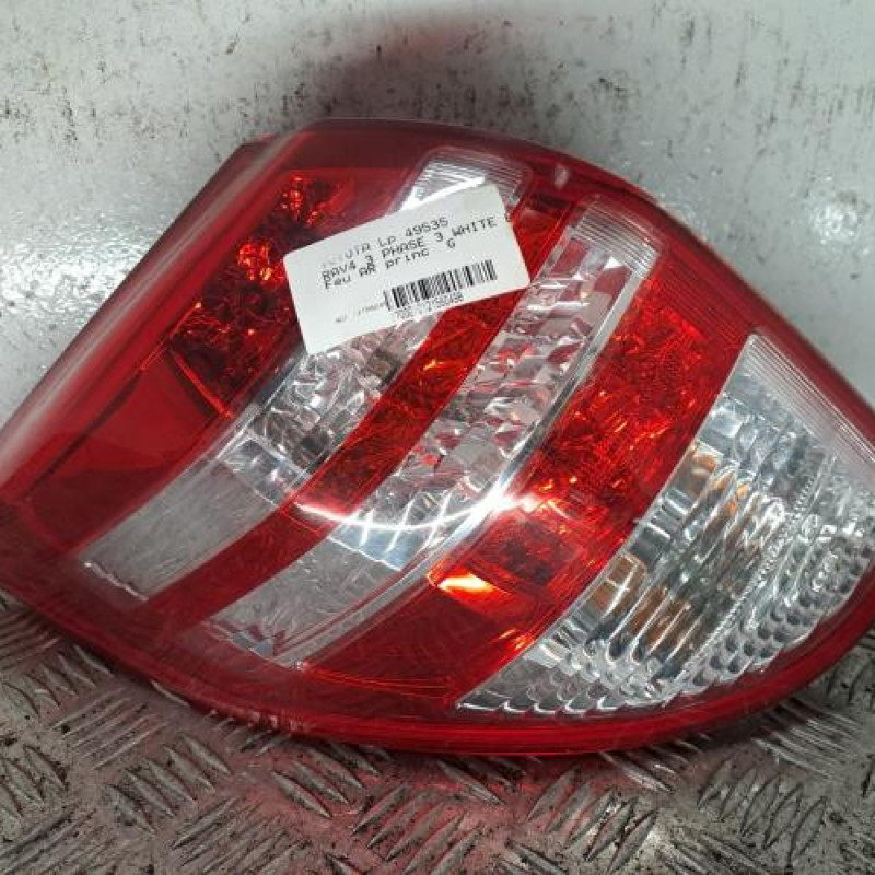 Feu arriere principal gauche (feux) TOYOTA RAV4 3