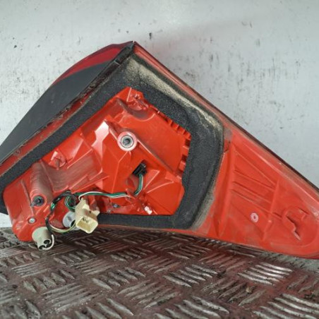 Feu arriere principal gauche (feux) TOYOTA RAV4 3