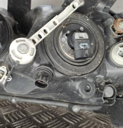 Optique avant principal droit (feux)(phare) TOYOTA RAV4 3 Photo n°4