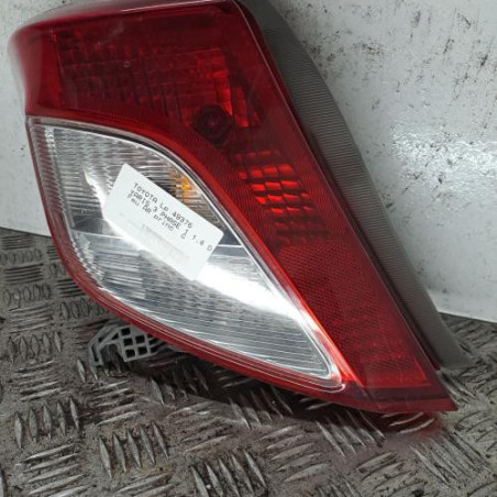 Feu arriere principal gauche (feux) TOYOTA YARIS 3