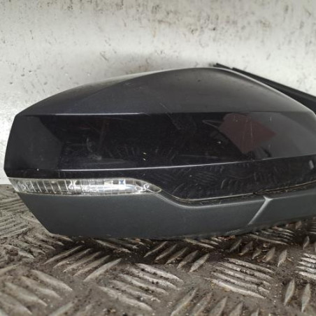 Retroviseur droit VOLKSWAGEN POLO 6
