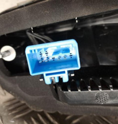 Feu arriere secondaire gauche (feux) VOLKSWAGEN T-ROC Photo n°3