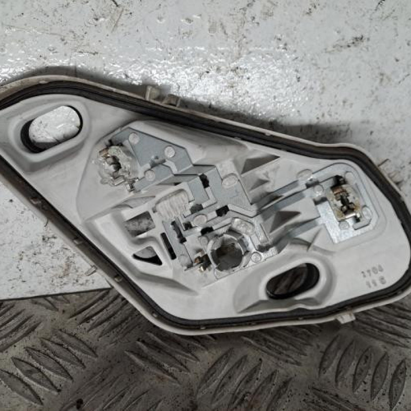 Platine feu arriere gauche OPEL MERIVA B