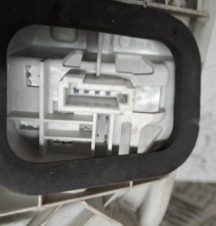 Platine feu arriere gauche OPEL MERIVA B Photo n°3