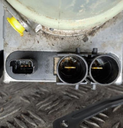 Pompe de direction PEUGEOT EXPERT 3 Photo n°4