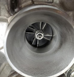 Turbo PEUGEOT 308 1 SW Photo n°5