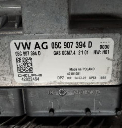 Calculateur moteur VOLKSWAGEN T-ROC Photo n°3