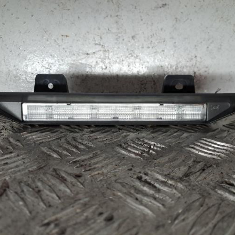 Feu arriere stop central RENAULT TWINGO 3