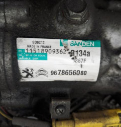 Compresseur clim CITROEN BERLINGO 2 Photo n°3