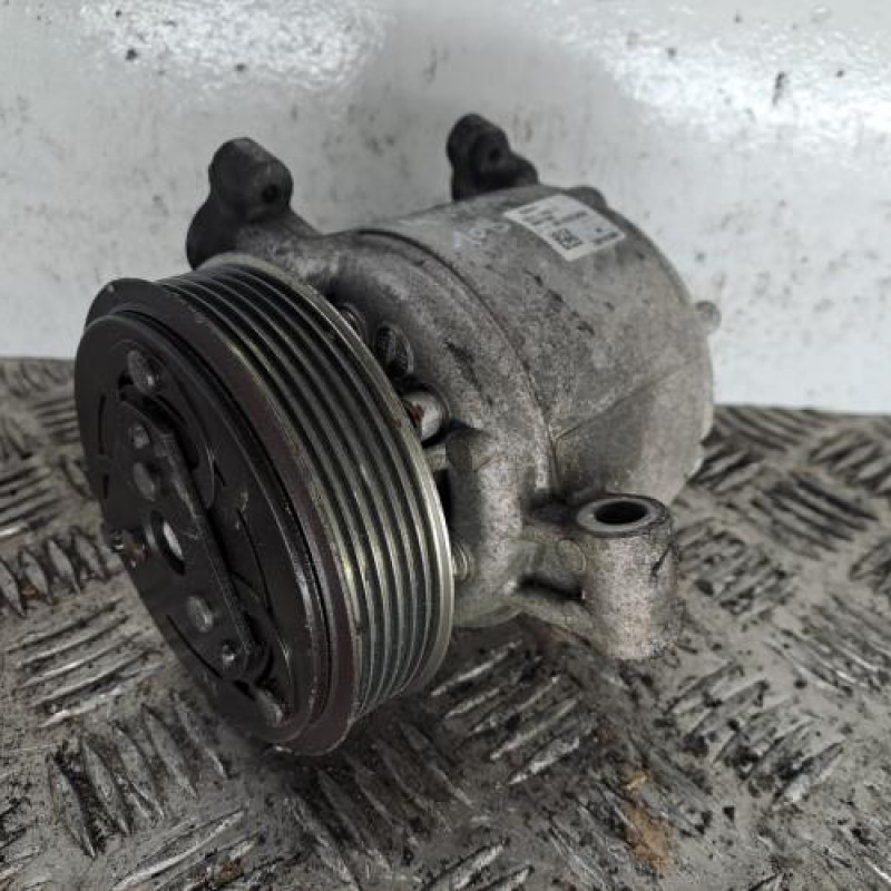 Compresseur clim PEUGEOT 108