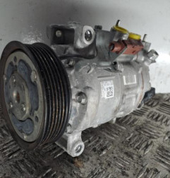 Compresseur clim VOLKSWAGEN T-ROC Photo n°1