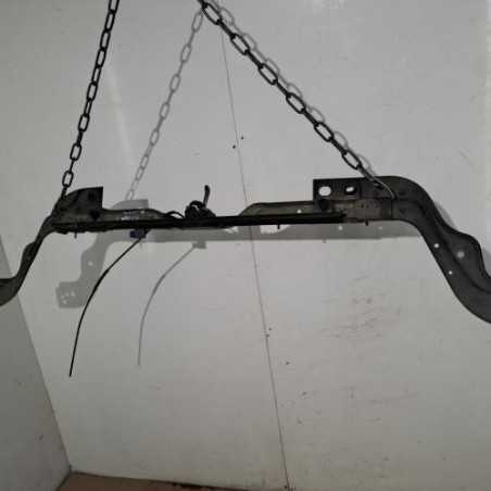 Traverse superieure PEUGEOT BIPPER Photo n°1