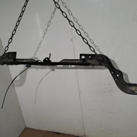 Traverse superieure PEUGEOT BIPPER