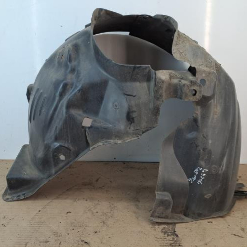 Pare boue avant gauche RENAULT ZOE 1