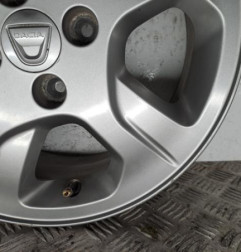 Jante DACIA LOGAN MCV 2 Photo n°4