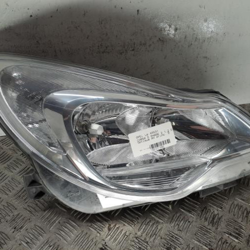 Optique avant principal droit (feux)(phare) OPEL CORSA D