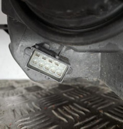 Optique avant principal droit (feux)(phare) OPEL CORSA D Photo n°4