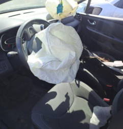 Compresseur clim RENAULT CLIO 4 Photo n°8