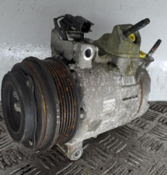 Compresseur clim FORD C-MAX 2 Photo n°1