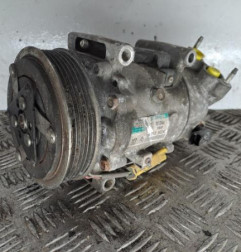 Compresseur clim PEUGEOT 207 Photo n°1
