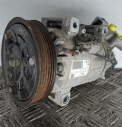 Compresseur clim RENAULT CLIO 4 Photo n°1