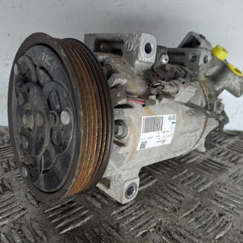 Compresseur clim RENAULT CLIO 4