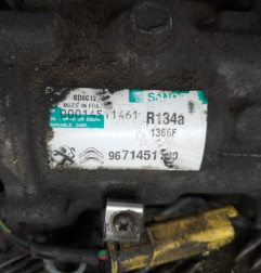 Compresseur clim PEUGEOT 508 1 Photo n°3