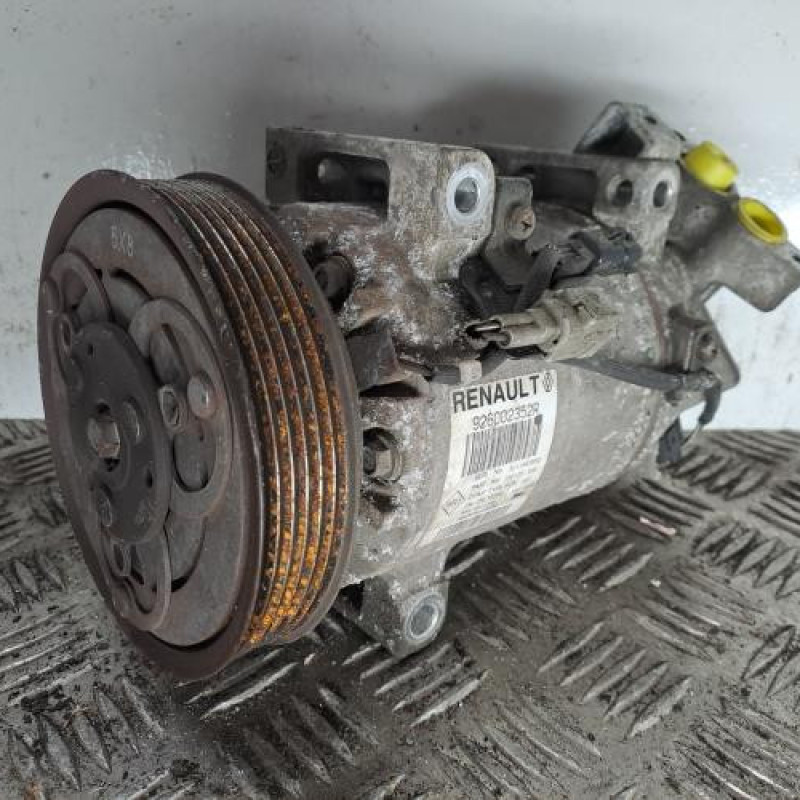Compresseur clim RENAULT CLIO 4