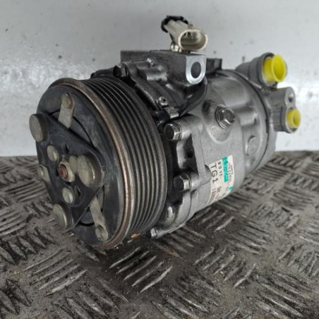 Compresseur clim SUZUKI SWIFT 4 Photo n°1