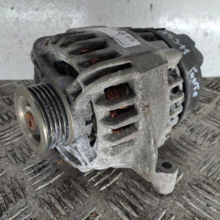 Alternateur FIAT GRANDE PUNTO Photo n°1