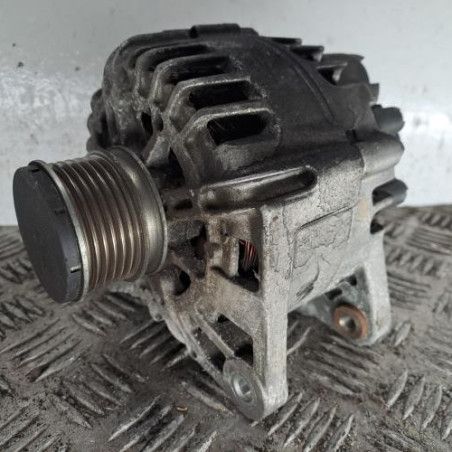 Alternateur RENAULT CLIO 4 Photo n°1