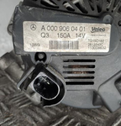 Alternateur MERCEDES CLASSE C 204 Photo n°3