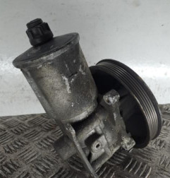 Pompe de direction MERCEDES 190 W201