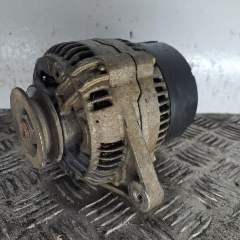 Alternateur PEUGEOT 106