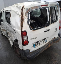 Porte avant droit CITROEN BERLINGO 2 Photo n°7