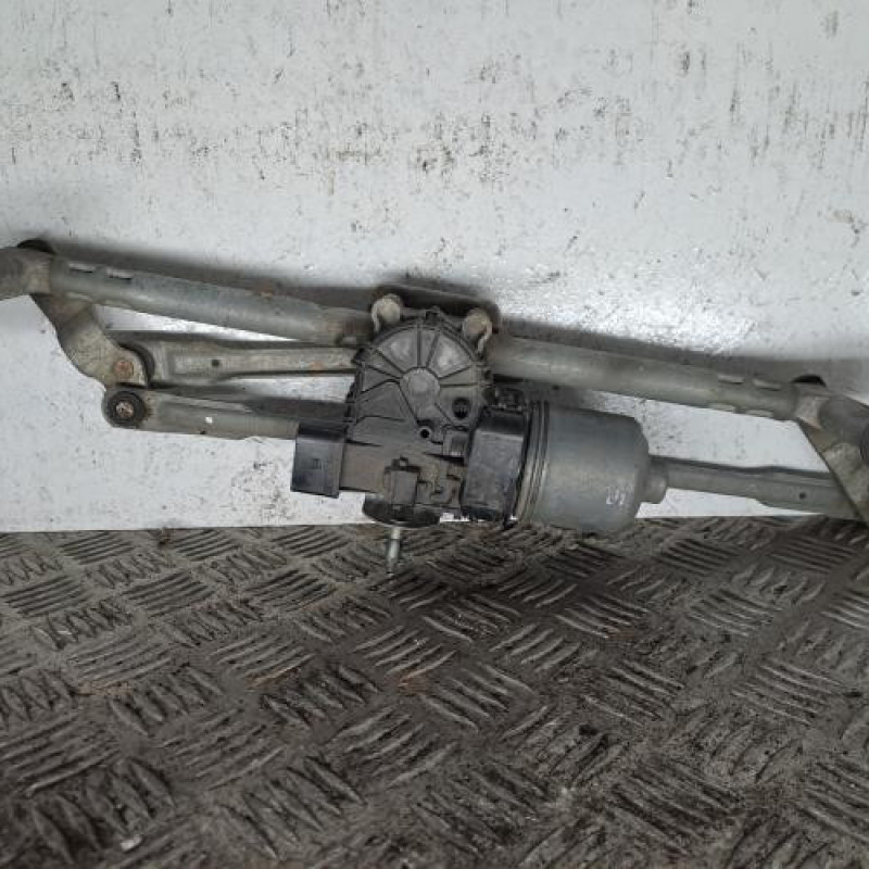 Moteur essuie glace avant VOLKSWAGEN POLO 5