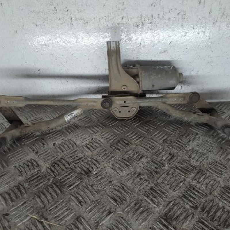 Moteur essuie glace avant RENAULT TRAFIC 3 COURT