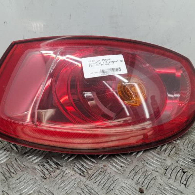 Feu arriere principal gauche (feux) FIAT BRAVO 2