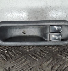 Interrupteur de leve vitre avant gauche RENAULT CLIO 3 Photo n°1