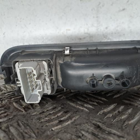 Interrupteur de leve vitre avant gauche RENAULT CLIO 3