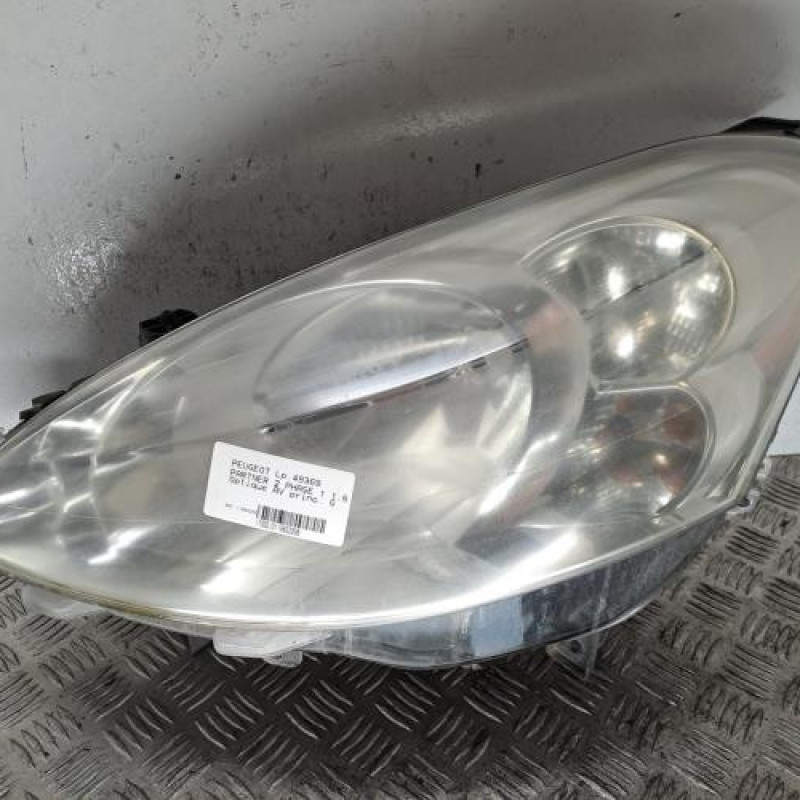 Optique avant principal gauche (feux)(phare) PEUGEOT PARTNER 2