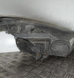 Optique avant principal gauche (feux)(phare) OPEL CORSA D Photo n°3