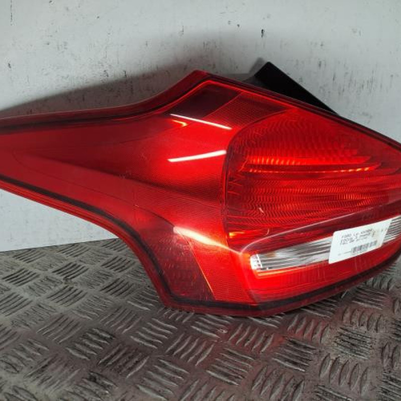 Feu arriere principal gauche (feux) FORD FOCUS 3